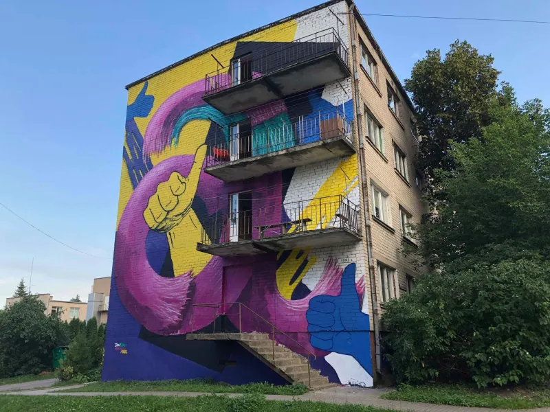 Dimart, Parko g. 6, Anykščiai. Dažyta VIVACOLOR HANSA SOKKEL